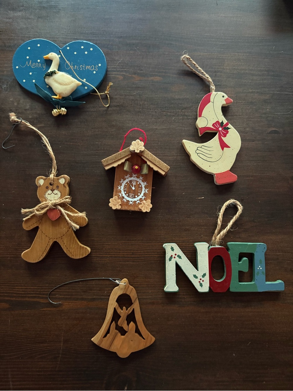 Lot of 6 wooden Christmas ornaments